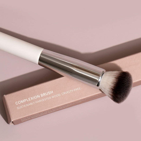 ilia Complexion Brush In White