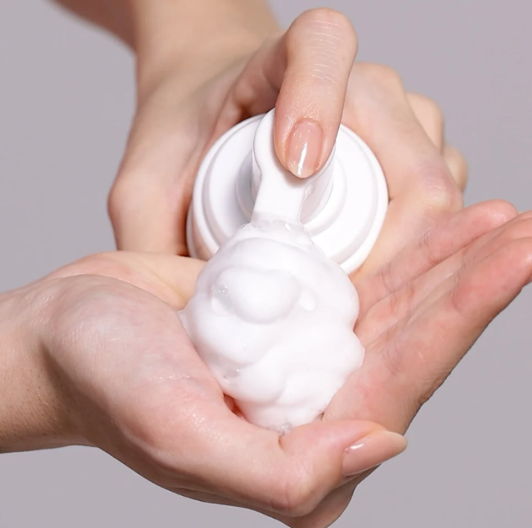 ETUDE SoonJung pH 6.5 Whip Cleanser