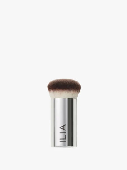 ilia Perfecting Buff Brush Silver